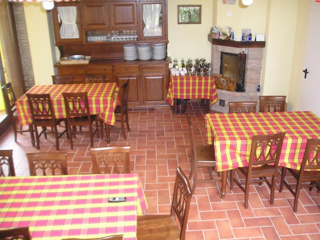 Agriturismo La Marletta Imola Bagian luar foto